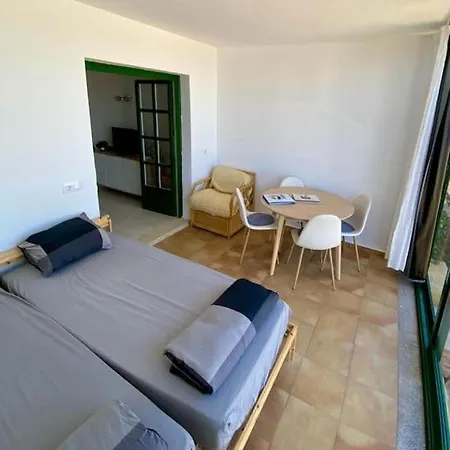 Bright And Cosy Ground-floor By The Sea * كوستا دي أنتيجوا